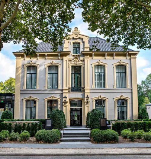 Pillows Zwolle Exterior Building
