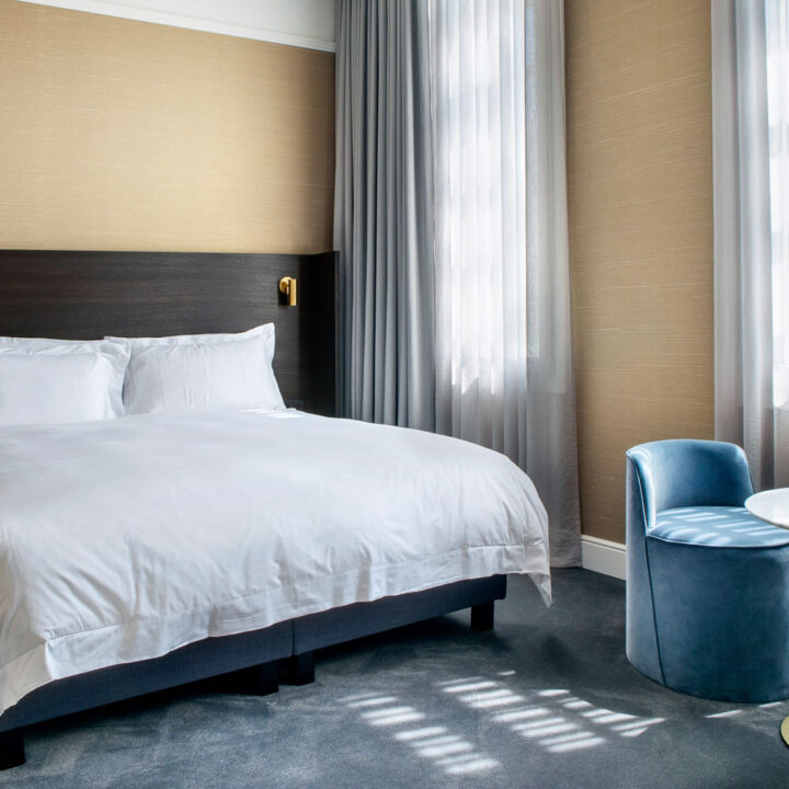 Pillows_Grand_Hotel_Reylof_Gent_Luxury_Room_01