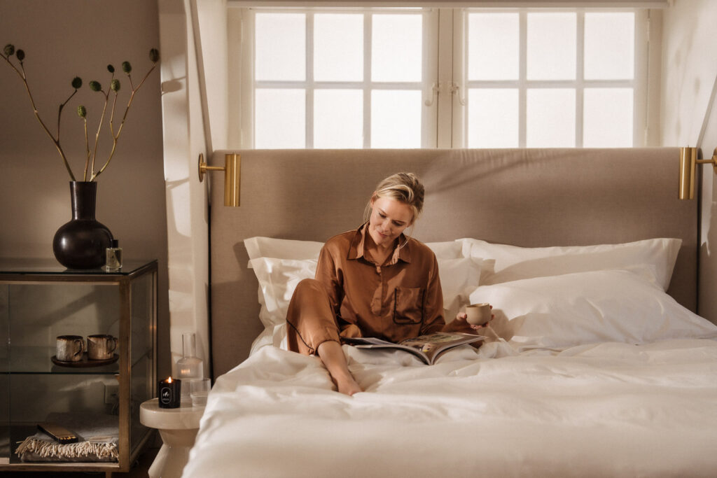 Fables & Feathers bed linen set