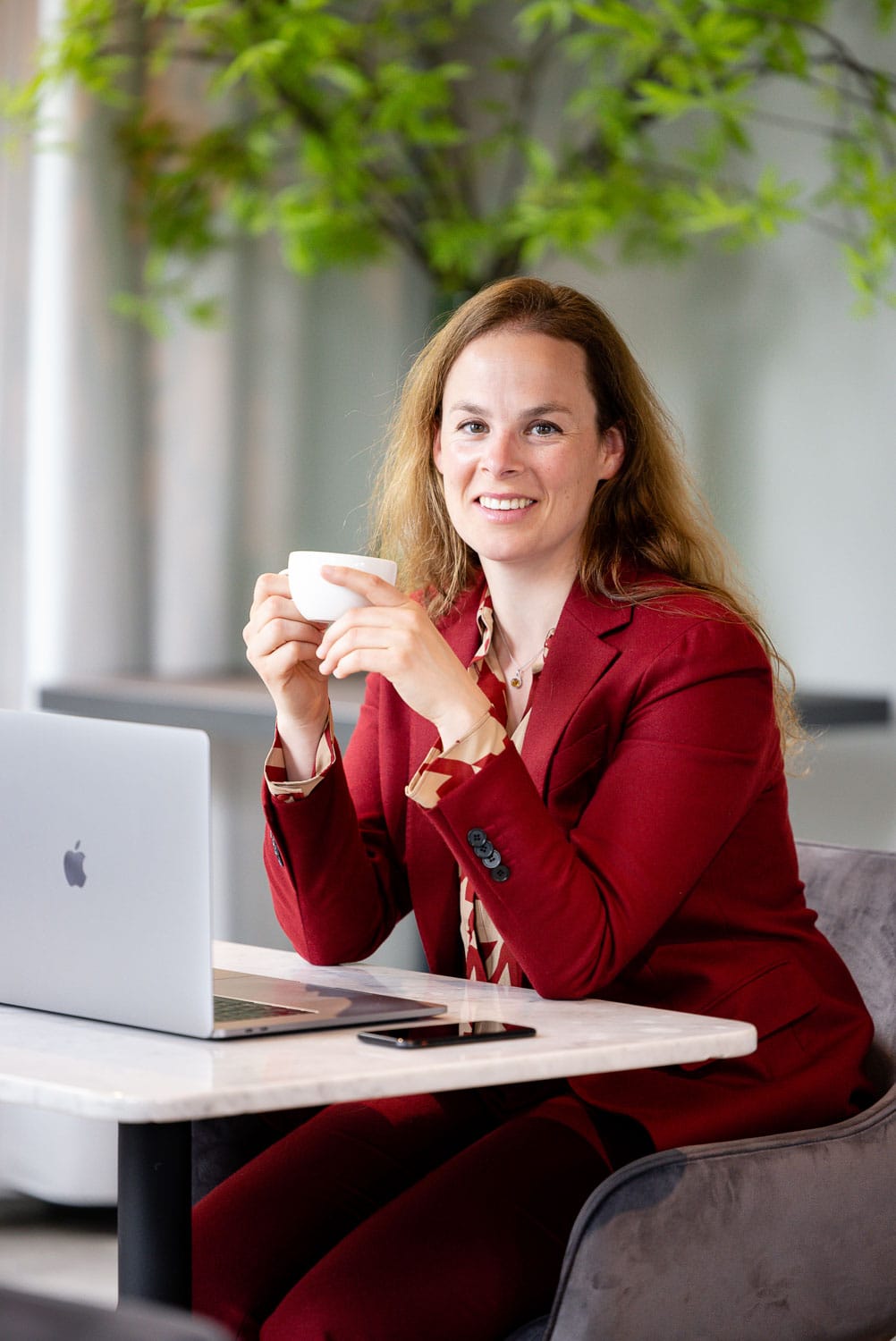 Laura Lustig<br>Meeting & Account Specialist<br>